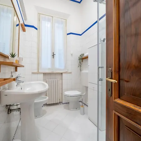 Ghirlandinafavoloso In Pieno Centro *