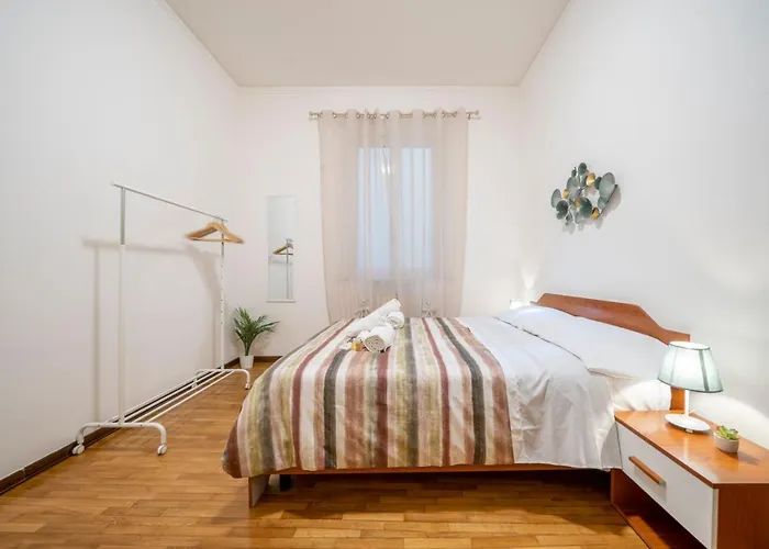 Ghirlandinafavoloso In Pieno Centro Appartement *